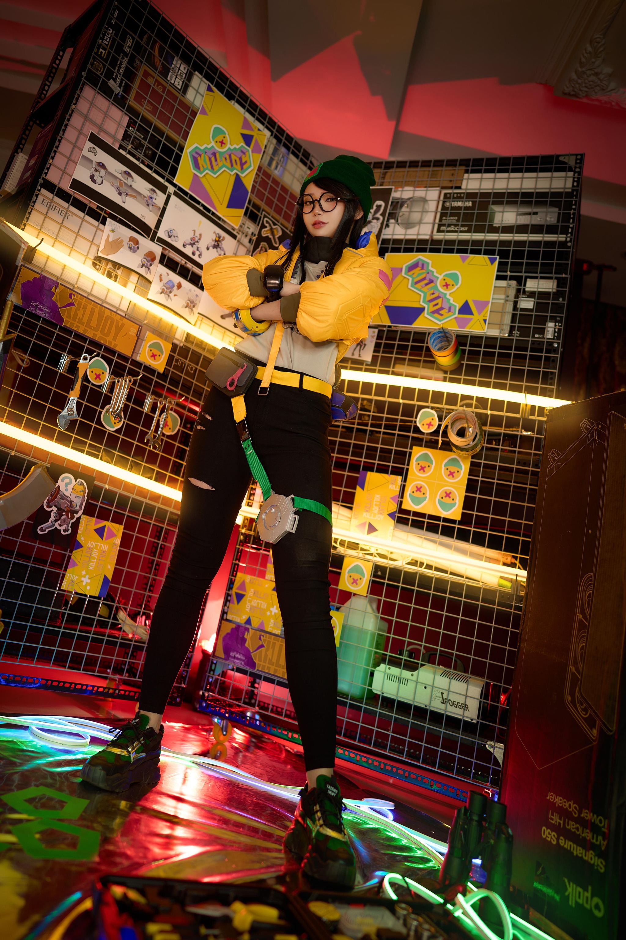 ZinieQ – NO.012 Killjoy[28P]-XikXak